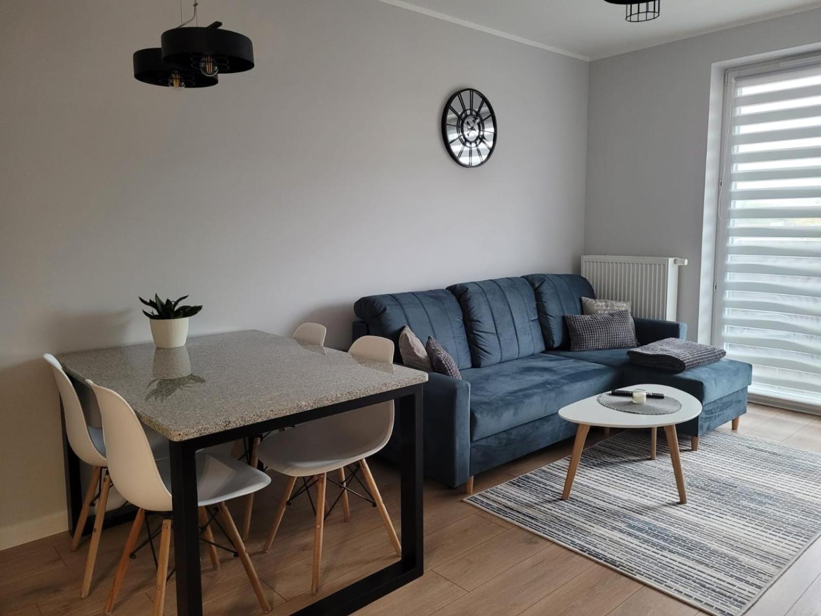 Fresh Great Location Apartment